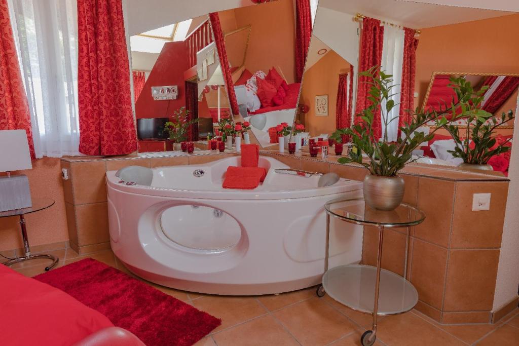Loveroom room 2
